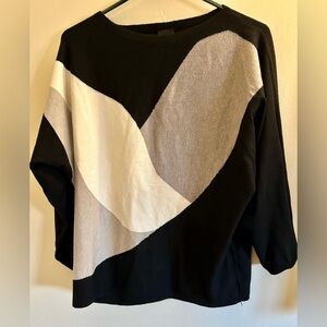 Aaeda black, white, and gray color-block sweater